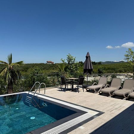 luxury villa swimming pool Gjiri Lalzit Durrës Esterno foto