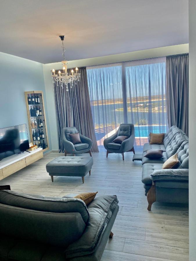 luxury villa swimming pool Gjiri Lalzit Durrës Esterno foto