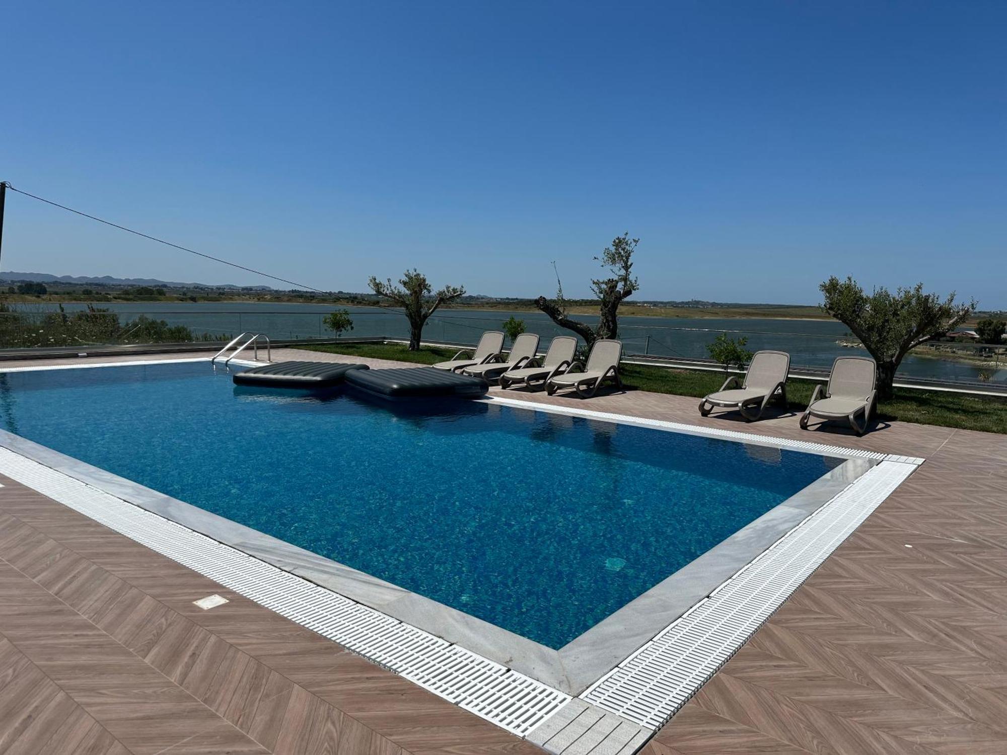 luxury villa swimming pool Gjiri Lalzit Durrës Esterno foto