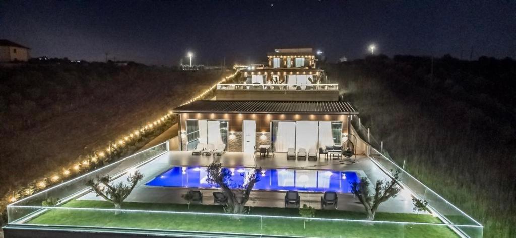luxury villa swimming pool Gjiri Lalzit Durrës Esterno foto