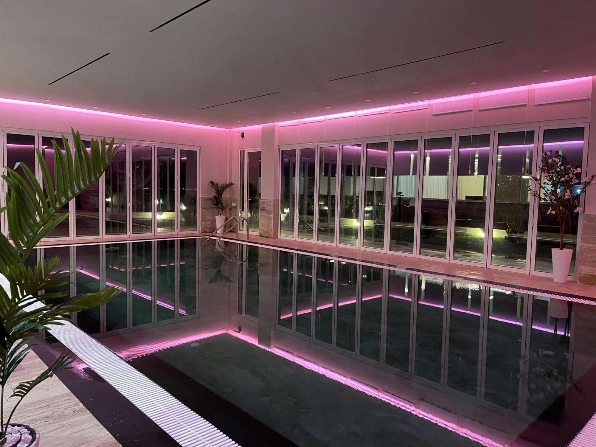 luxury villa swimming pool Gjiri Lalzit Durrës Esterno foto
