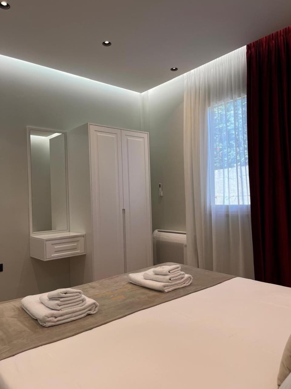 luxury villa swimming pool Gjiri Lalzit Durrës Esterno foto