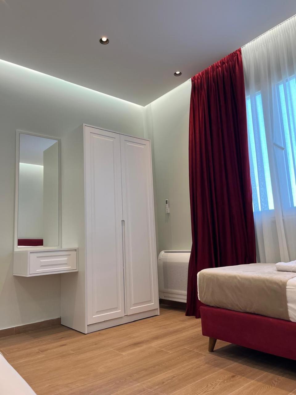 luxury villa swimming pool Gjiri Lalzit Durrës Esterno foto