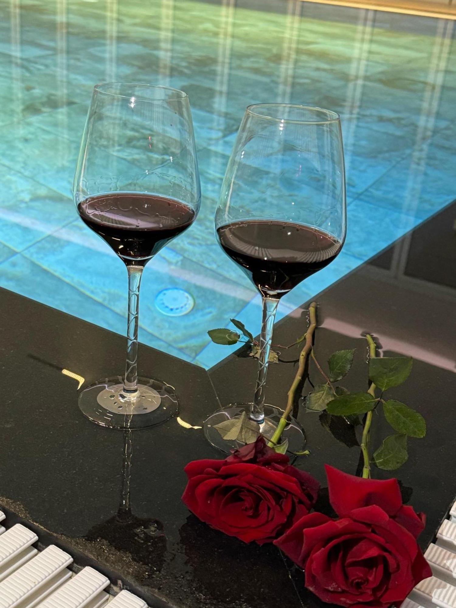 luxury villa swimming pool Gjiri Lalzit Durrës Esterno foto