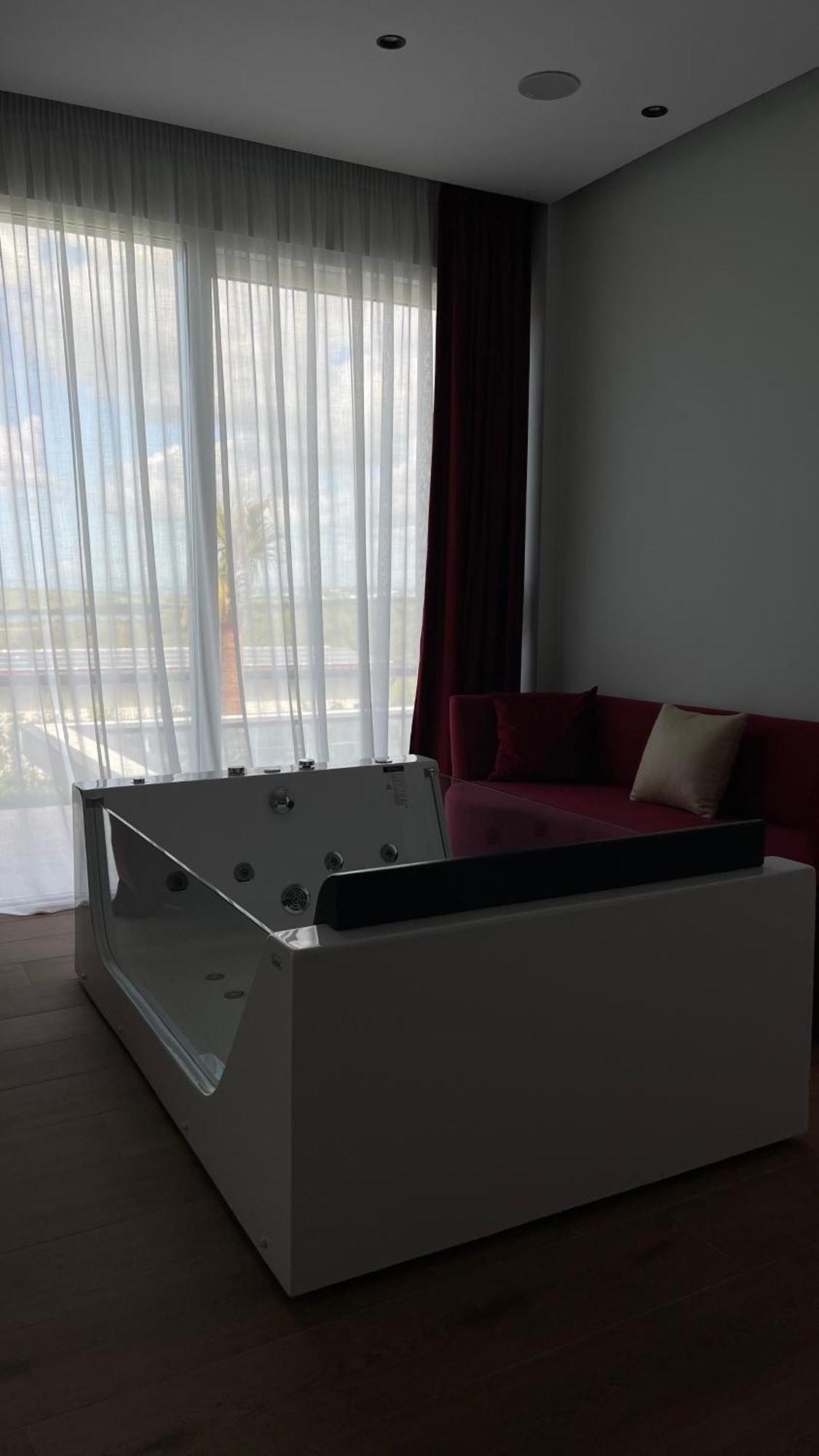 luxury villa swimming pool Gjiri Lalzit Durrës Esterno foto