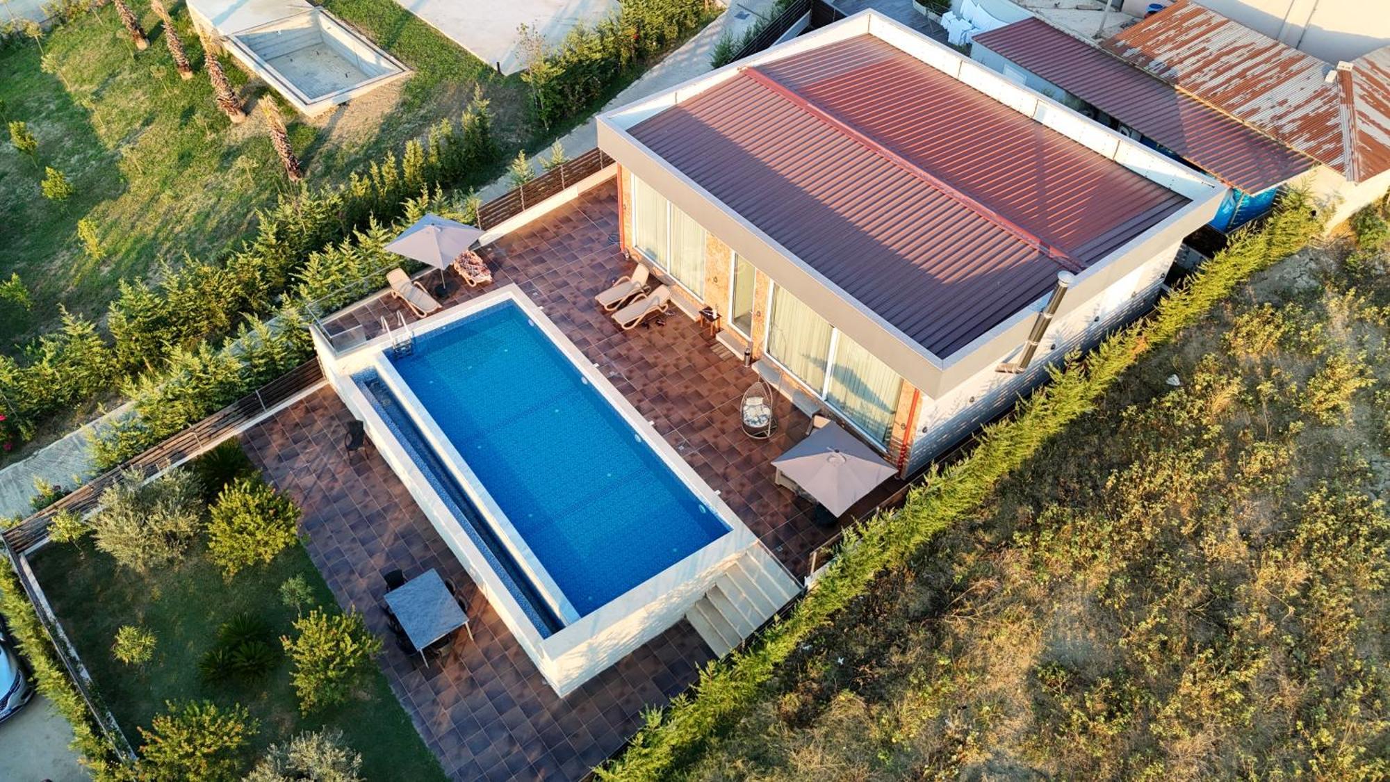 luxury villa swimming pool Gjiri Lalzit Durrës Esterno foto