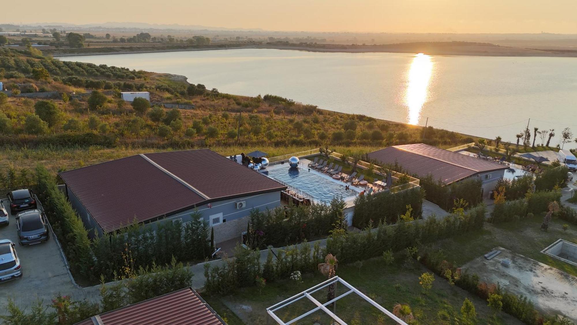 luxury villa swimming pool Gjiri Lalzit Durrës Esterno foto