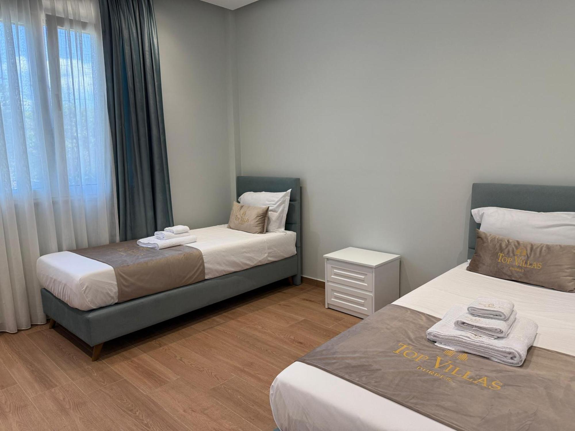luxury villa swimming pool Gjiri Lalzit Durrës Esterno foto