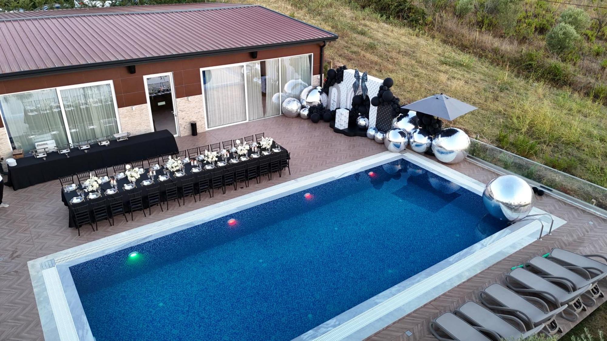 luxury villa swimming pool Gjiri Lalzit Durrës Esterno foto