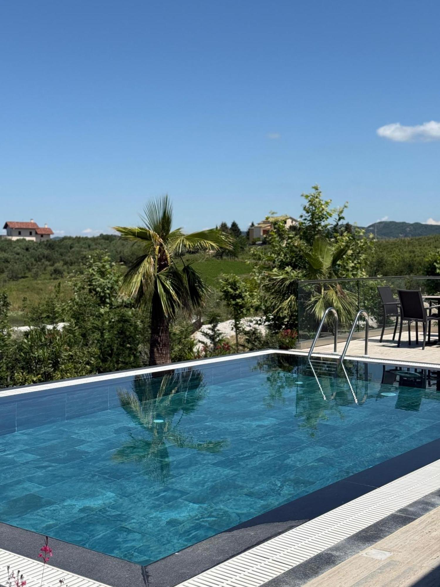 luxury villa swimming pool Gjiri Lalzit Durrës Esterno foto